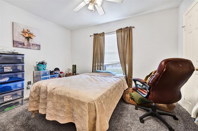 10100 Spring Place Drive, Houston, TX 77070