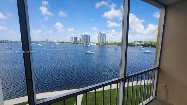2920 Point East Dr N607, Aventura, FL 33160