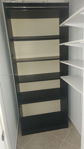 2920 Point East Dr N607, Aventura, FL 33160