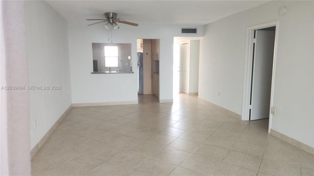 2920 Point East Dr N607, Aventura, FL 33160