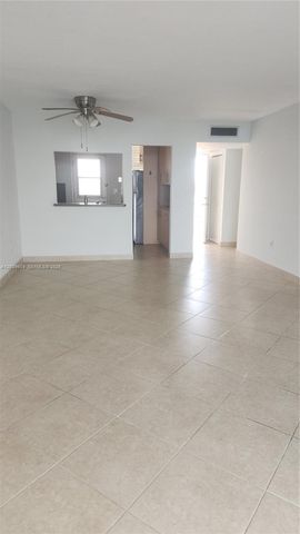 2920 Point East Dr N607, Aventura, FL 33160