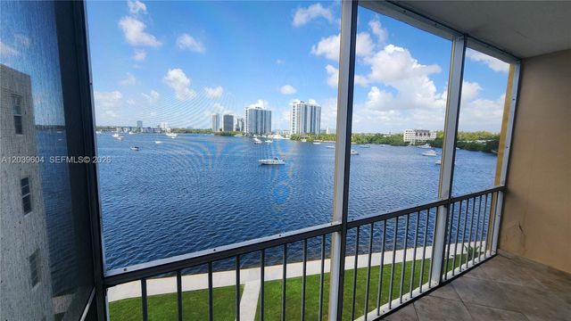 2920 Point East Dr N607, Aventura, FL 33160