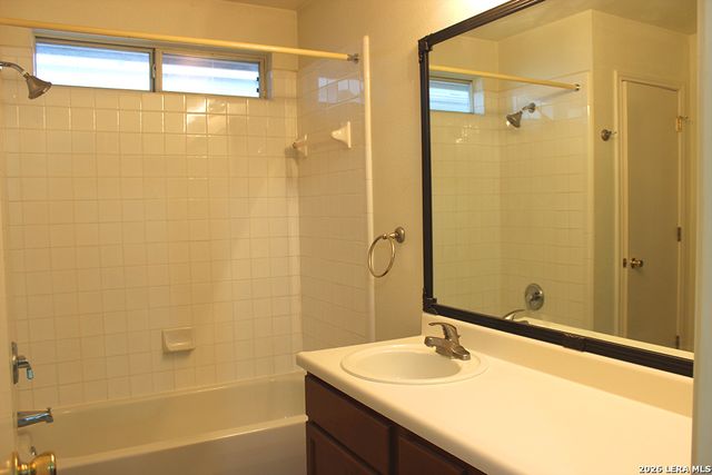 9354 Bartlett, San Antonio, TX 78250