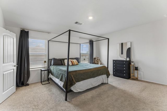 343 Sickle LOOP, Kyle, TX 78640