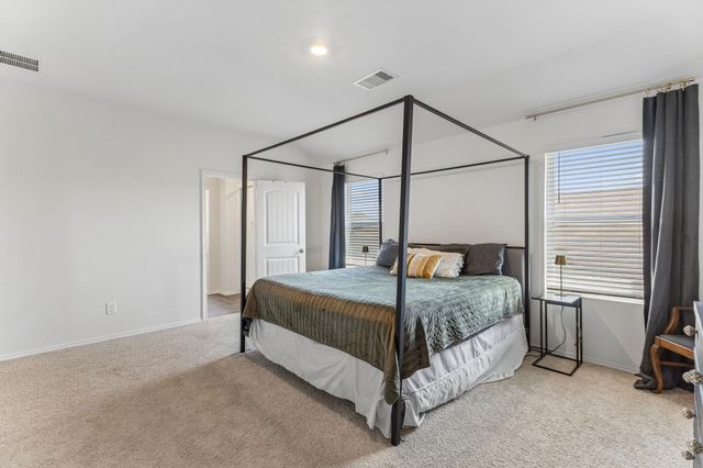 343 Sickle LOOP, Kyle, TX 78640