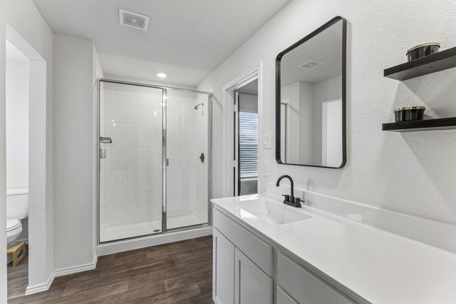 343 Sickle LOOP, Kyle, TX 78640
