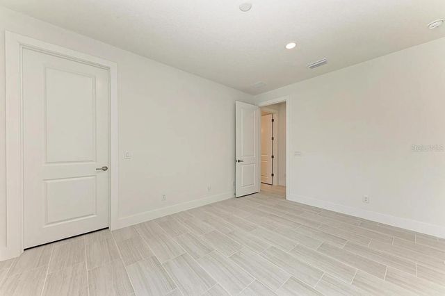 10016 REMBRANDT WAY 202, Bradenton, FL 34201