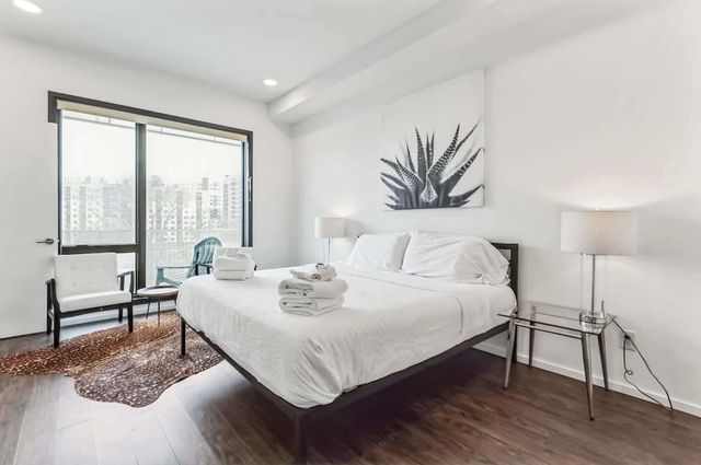 920 South St Apt 220, Nashville, TN 37203