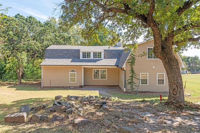200 N Cedar Mountain Avenue, Edmond, OK 73034