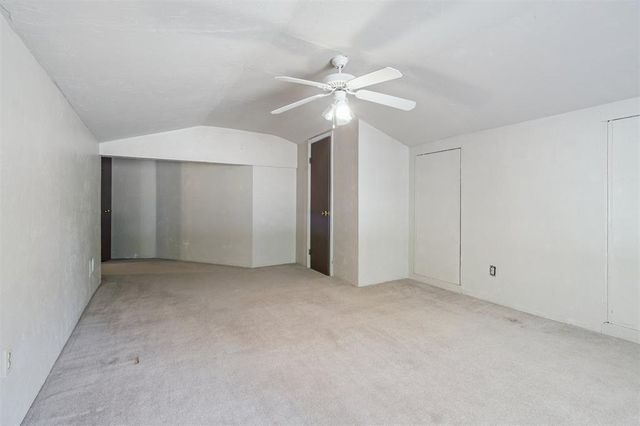 200 N Cedar Mountain Avenue, Edmond, OK 73034