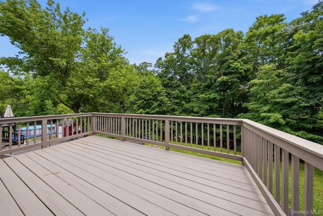 24 Mountain Avenue, Middletown, NY 10940