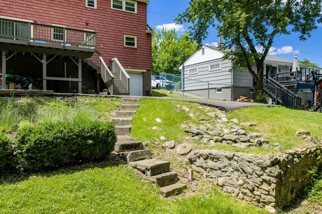 24 Mountain Avenue, Middletown, NY 10940