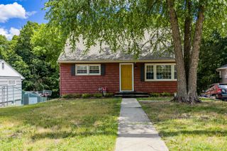 24 Mountain Avenue, Middletown, NY 10940