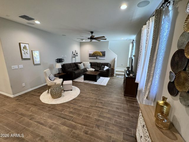 10989 W PIERCE Street, Avondale, AZ 85323