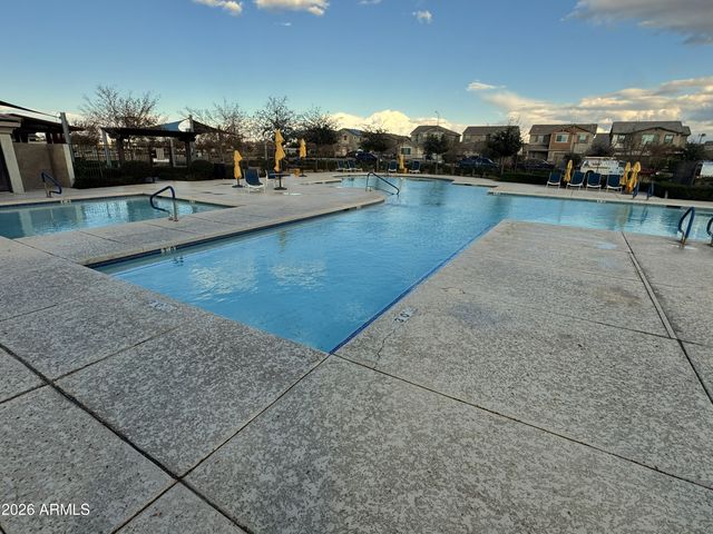 10989 W PIERCE Street, Avondale, AZ 85323