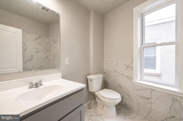 1922 W BALTIMORE ST, Baltimore, MD 21223