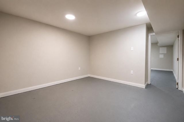 1922 W BALTIMORE ST, Baltimore, MD 21223