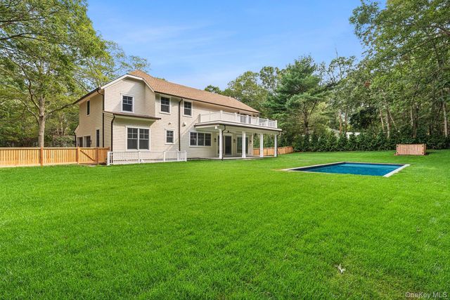 9 Lincoln Street, Sag Harbor, NY 11963