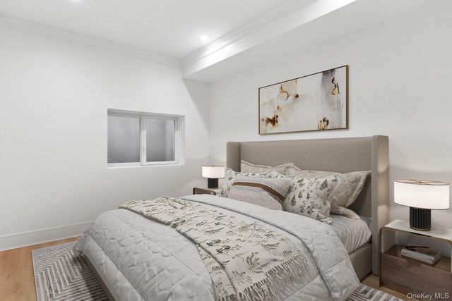 9 Lincoln Street, Sag Harbor, NY 11963