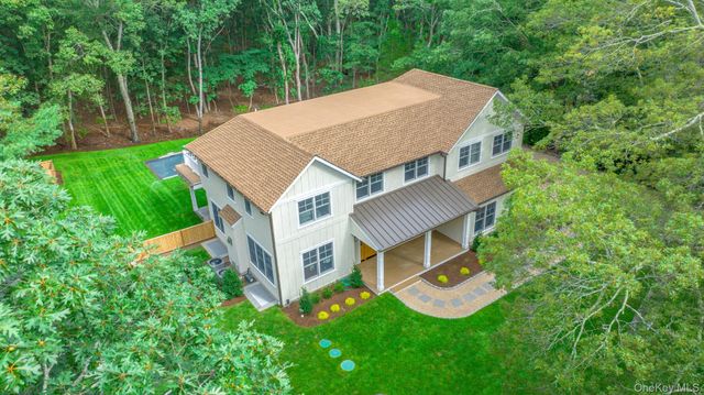 9 Lincoln Street, Sag Harbor, NY 11963