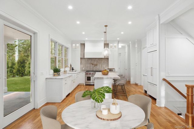 9 Lincoln Street, Sag Harbor, NY 11963