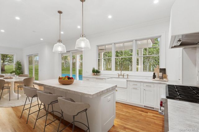 9 Lincoln Street, Sag Harbor, NY 11963