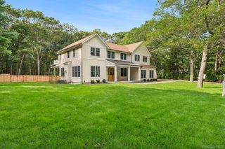 9 Lincoln Street, Sag Harbor, NY 11963