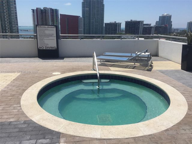 60 SW 13th Street 2519, Miami, FL 33130