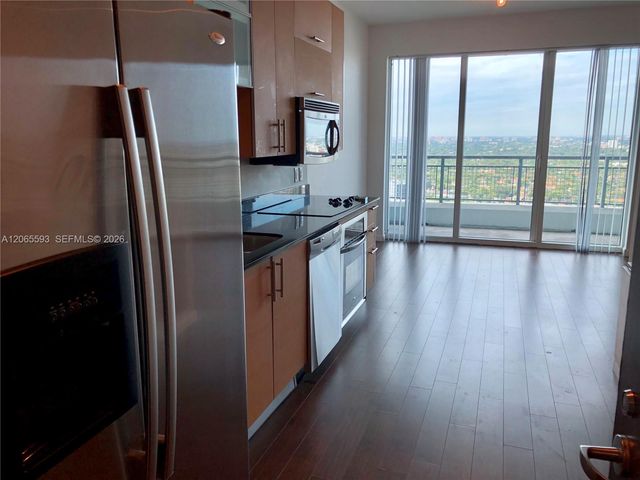 60 SW 13th Street 2519, Miami, FL 33130