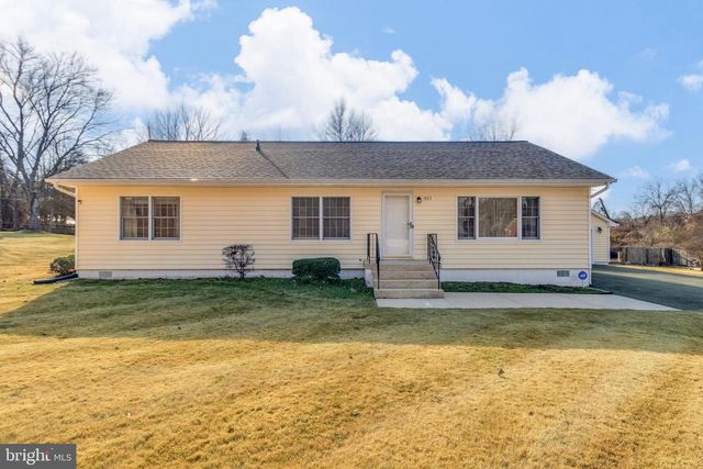 921 PALMER RD, Fort Washington, MD 20744