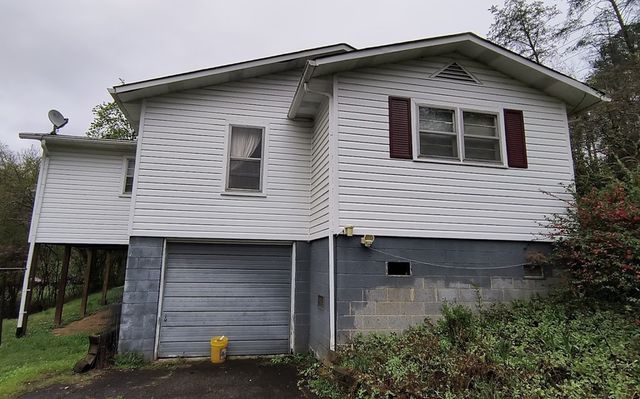 1149 Mineral Bluff Highway, Mccaysville, GA 30555