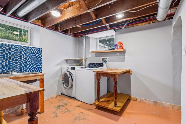 164 Wyoming Street E, Saint Paul, MN 55107