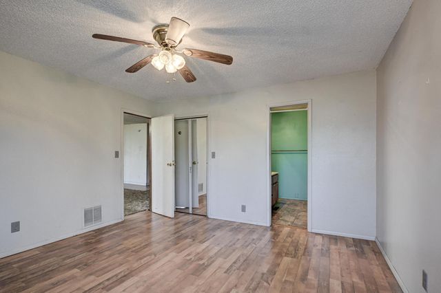 4319 South Duquesne Road, Joplin, MO 64804