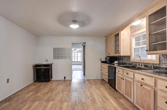 4319 South Duquesne Road, Joplin, MO 64804