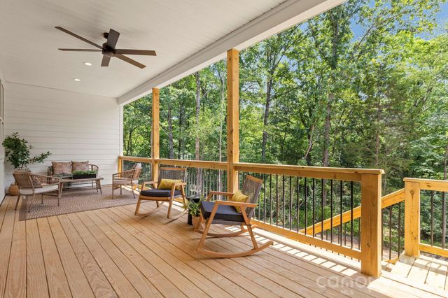 436 Riddle Mill Road, Clover, SC 29710