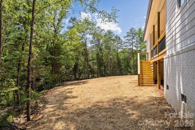 436 Riddle Mill Road, Clover, SC 29710
