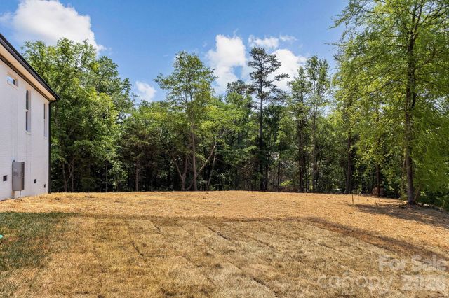 436 Riddle Mill Road, Clover, SC 29710