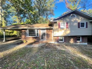 1025 N Hill Road, Fayetteville, NC 28303