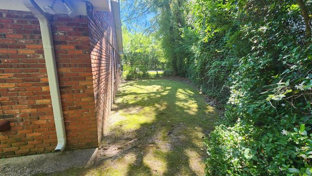 2820 E Lindsay, Columbus, GA 31907