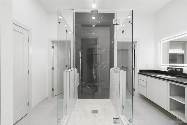 1716 Trophy Drive, Edinburg, TX 78542