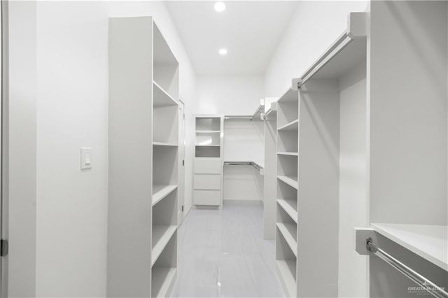 1716 Trophy Drive, Edinburg, TX 78542