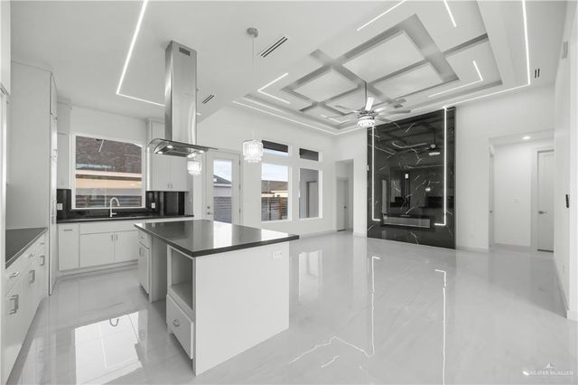 1716 Trophy Drive, Edinburg, TX 78542