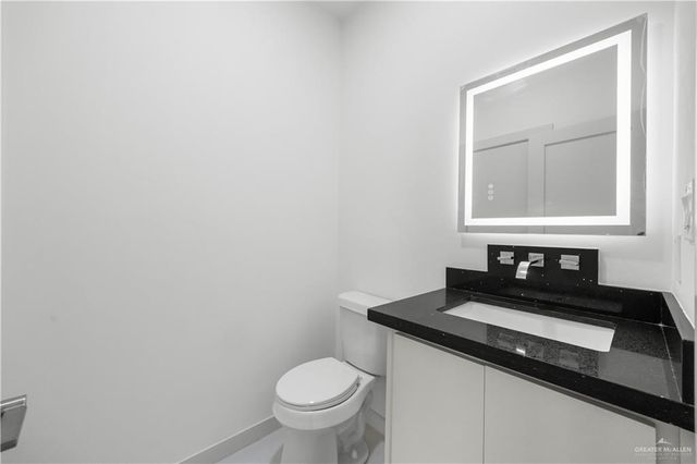 1716 Trophy Drive, Edinburg, TX 78542