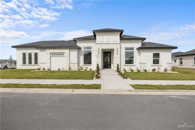 1716 Trophy Drive, Edinburg, TX 78542