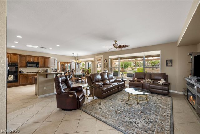4765 Regalo Bello Street, Las Vegas, NV 89135