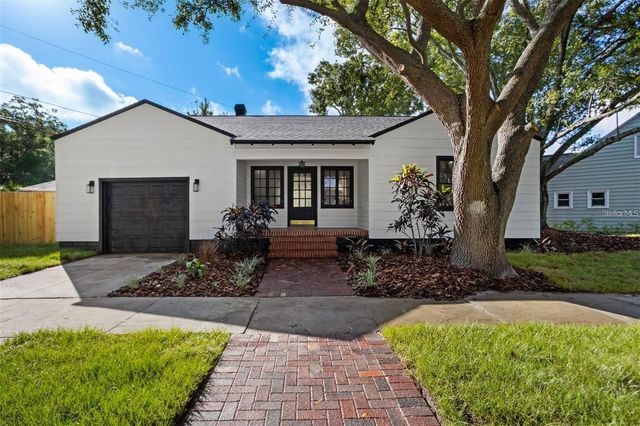 1224 GREENWOOD AVENUE N, St Petersburg, FL 33704