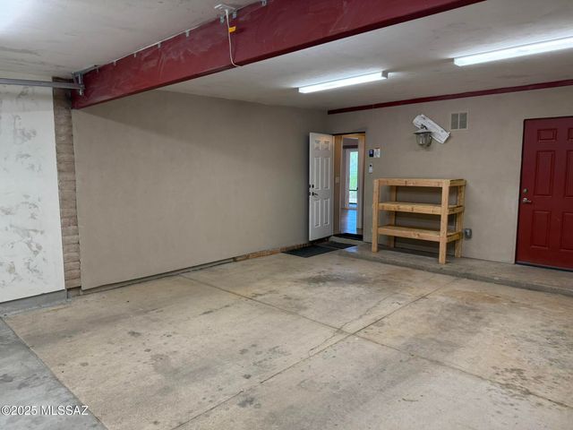 1450 S Corsica Place, Tucson, AZ 85748