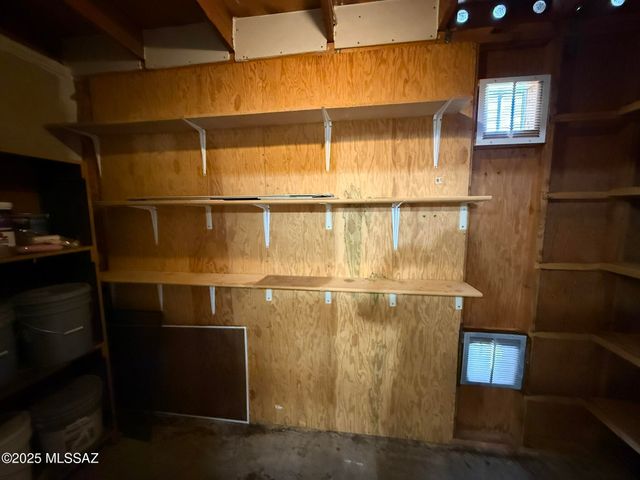 1450 S Corsica Place, Tucson, AZ 85748