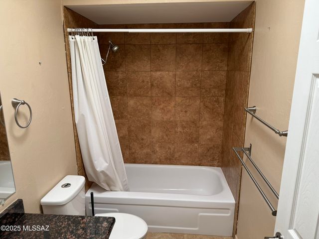 1450 S Corsica Place, Tucson, AZ 85748