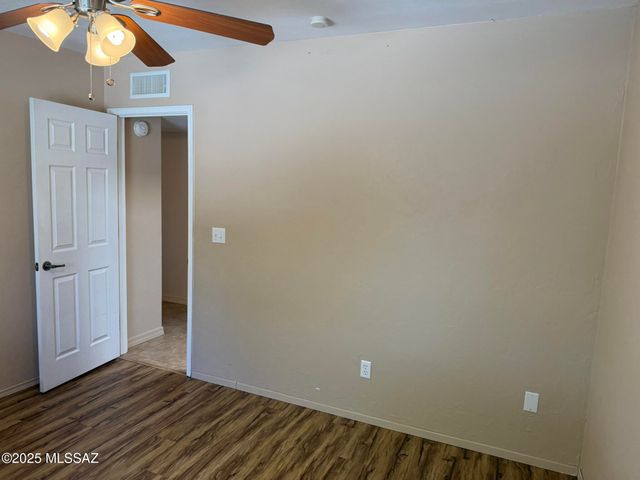 1450 S Corsica Place, Tucson, AZ 85748
